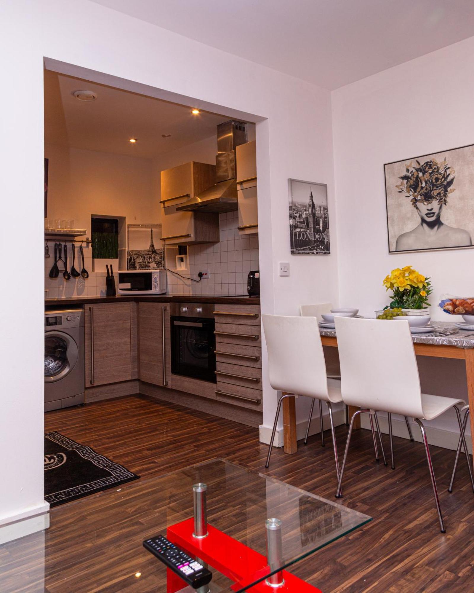Luxury 3 King Bed Quayside *
