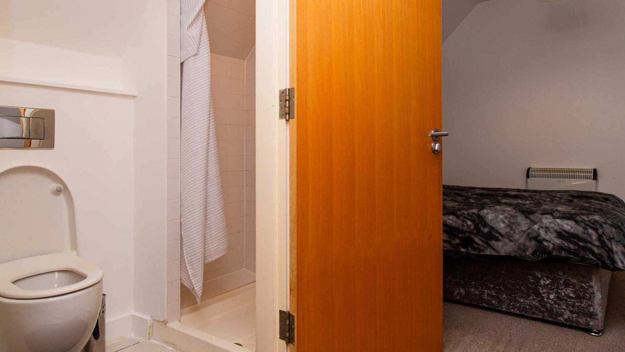 Luxury 3 King Bed Quayside Apartment